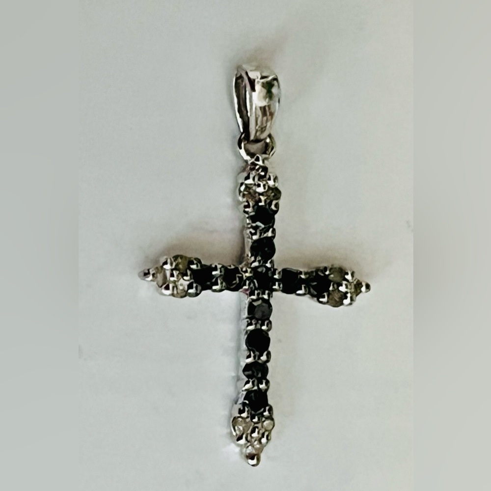 Black Diamond/Sterling Silver Cross Pendant Charm